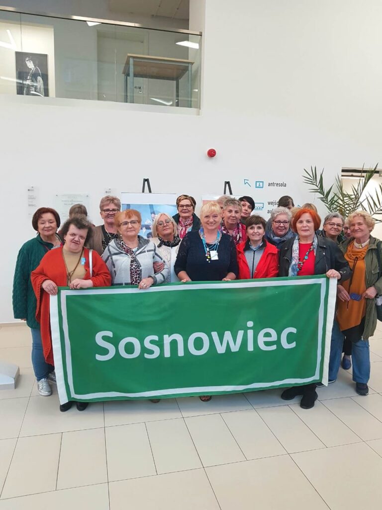 Spotkanie autorskie w Sosnowcu Marioli Szydlik autorki Pod niebem Kenii